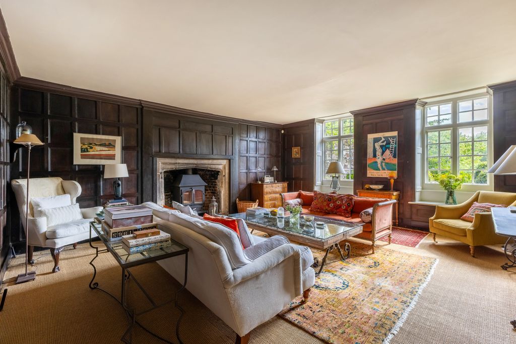 Property photo 3 of 20 Drawing Room
