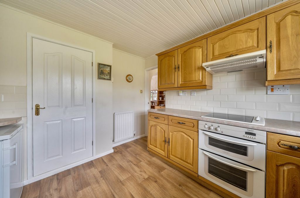 Property photo 3 of 24 1473143 (10).Jpg