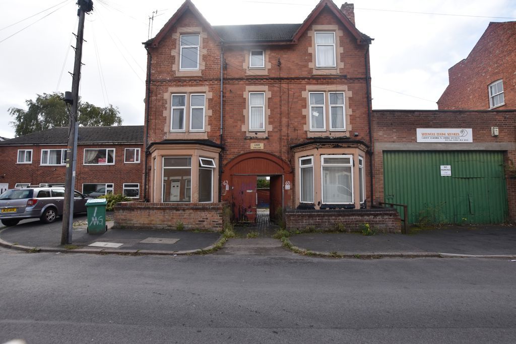 Property photo 1 of 6 Photo 9