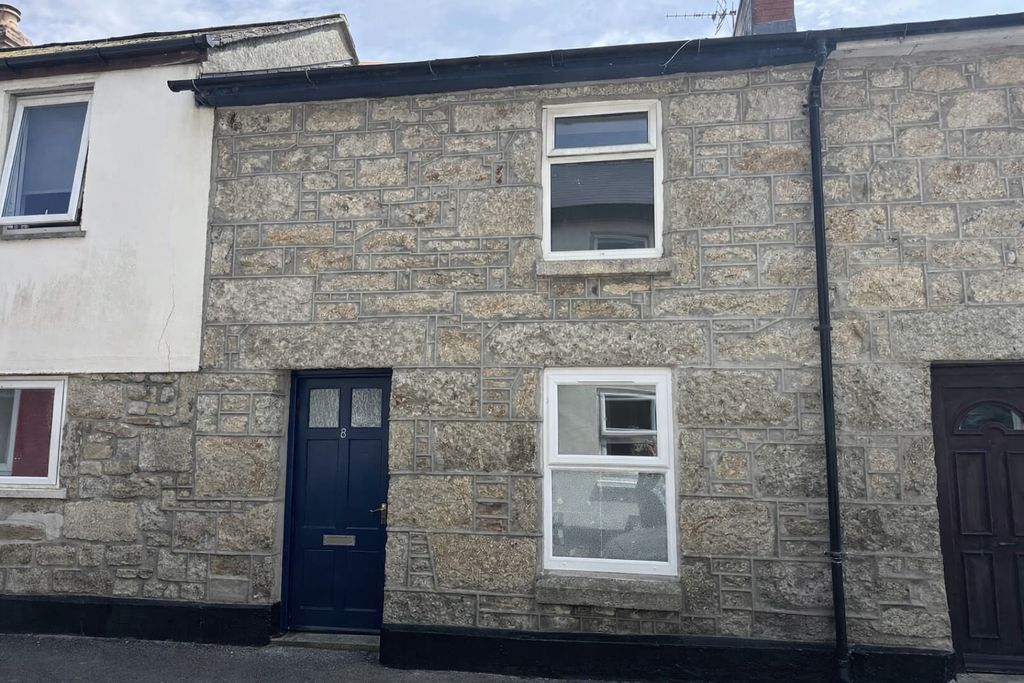 Property photo 1 of 16