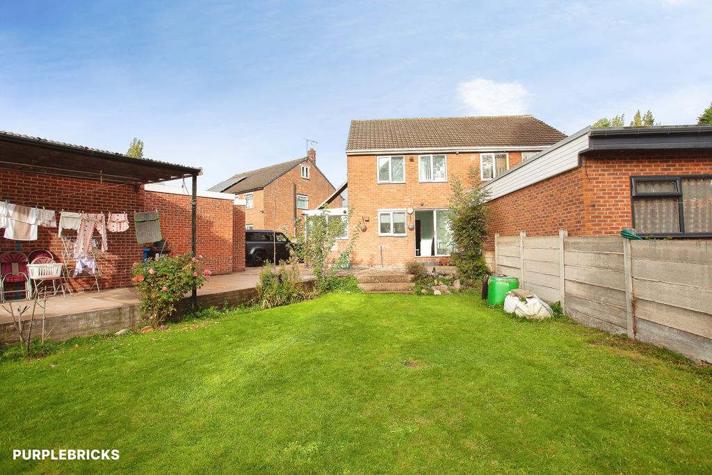 Property photo 2 of 29
