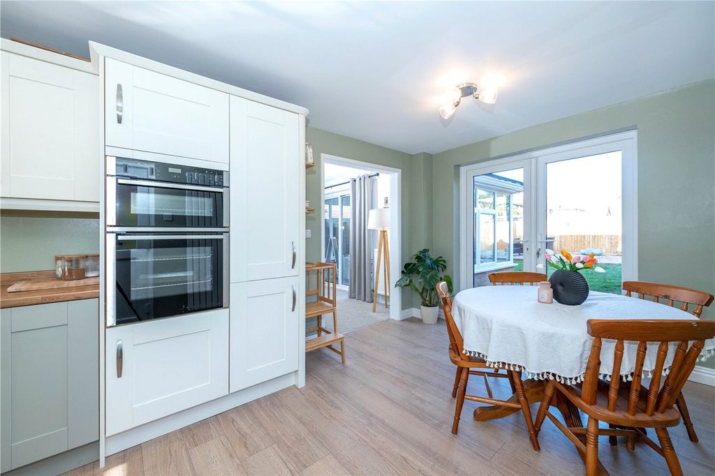 Property photo 3 of 17 Picture No. 09