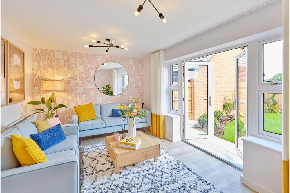 Property photo 2 of 8 Hatfield Living Room