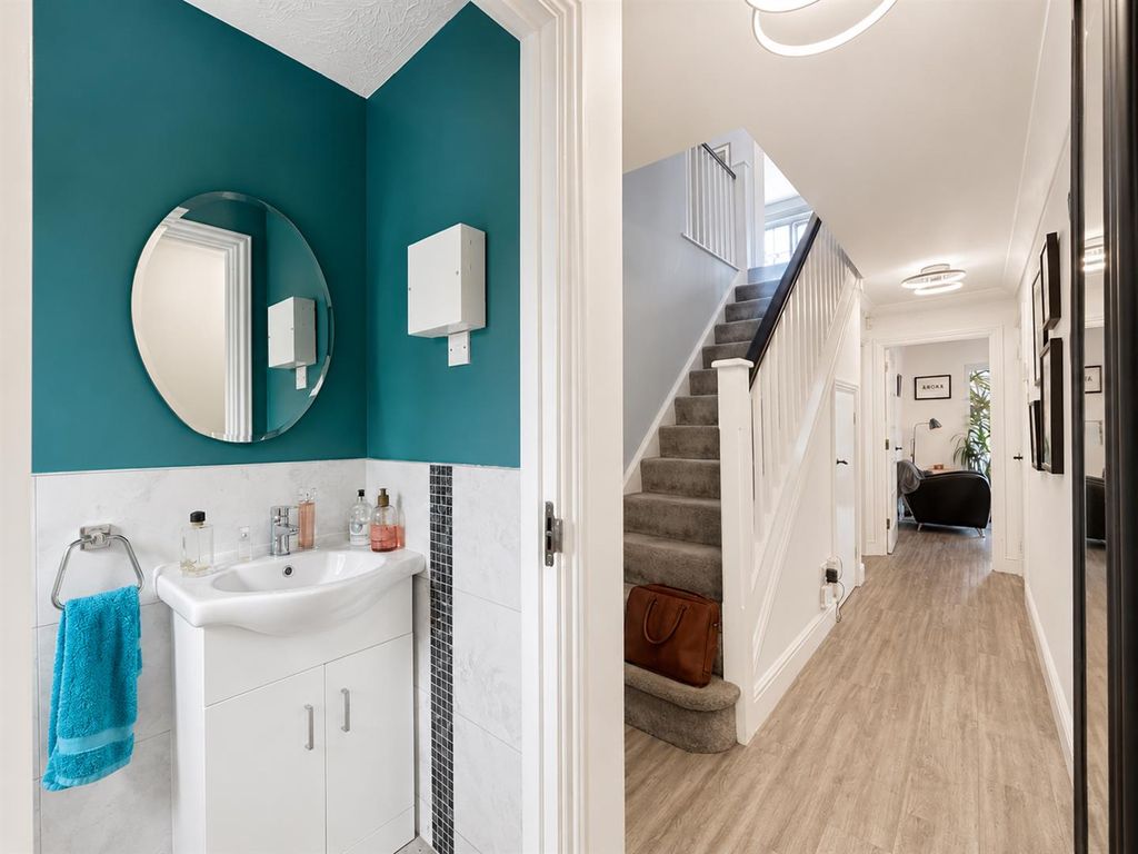 Property photo 2 of 26 923Ea446-4433-4Dbc-B344-817Be5Fc0Ad6.Png
