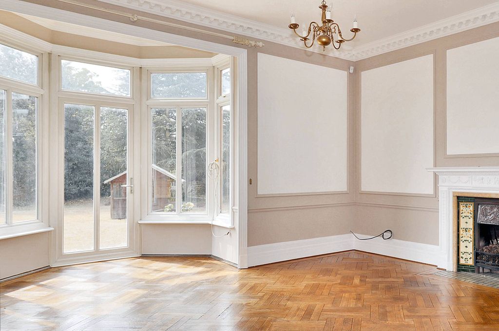 Property photo 2 of 6