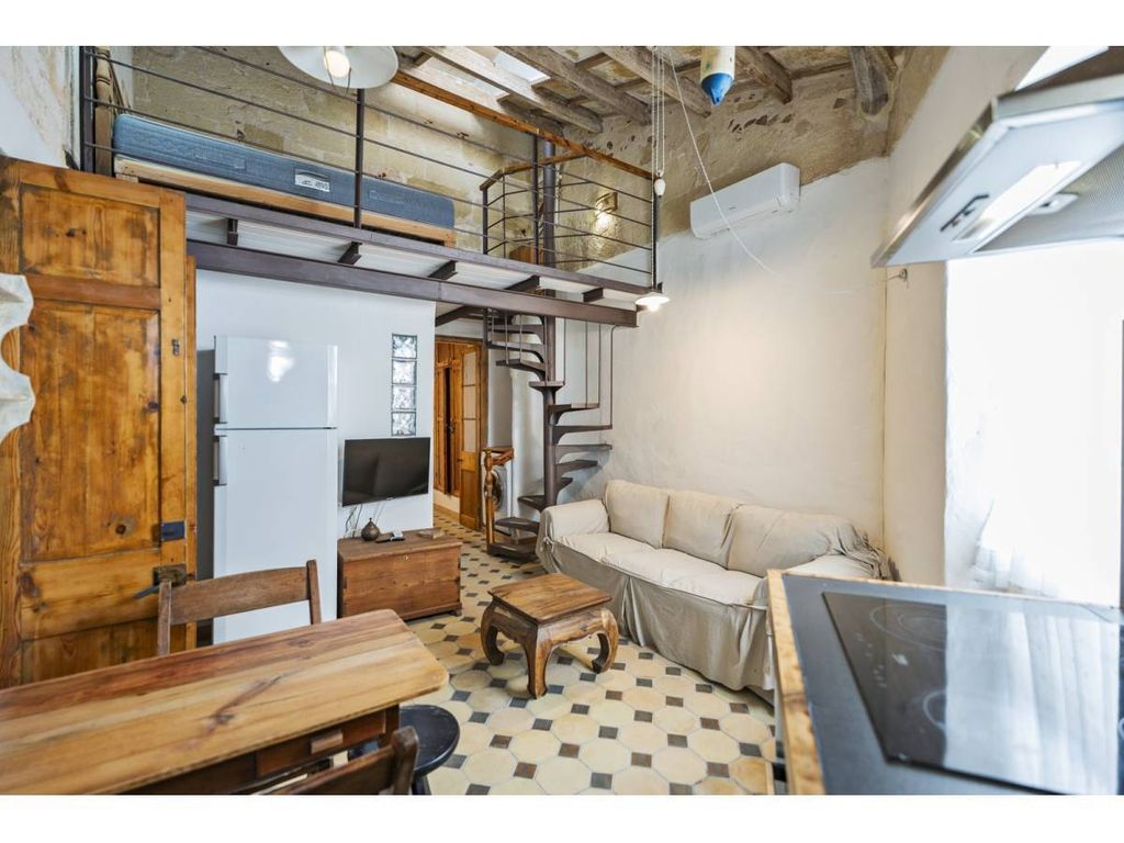 Property photo 1 of 30