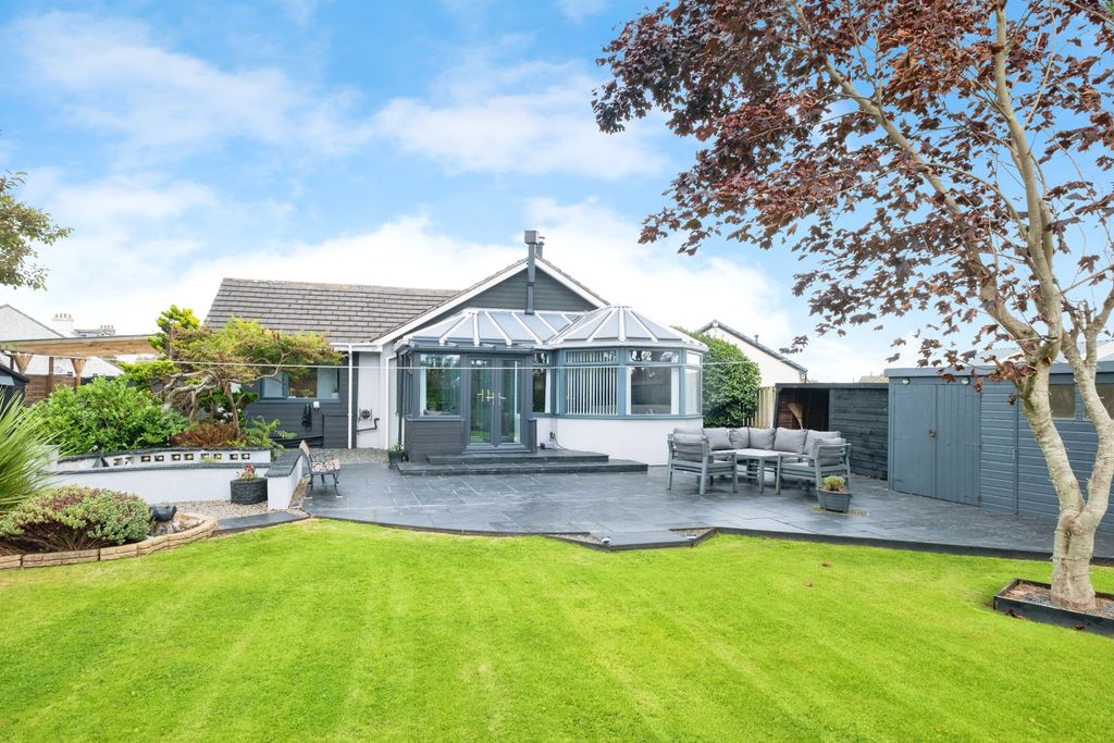 Property photo 1 of 37 2B10Fd0F-8d8d-F011-B4Cb-7c1E52028286