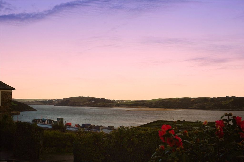 Additional image 12 of 5 bed semi-detached house for saleTreverbyn Road, Padstow, Cornwall PL28