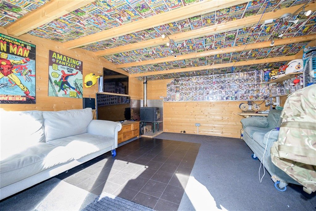 Property photo 2 of 19 Workshop/Outbuildings