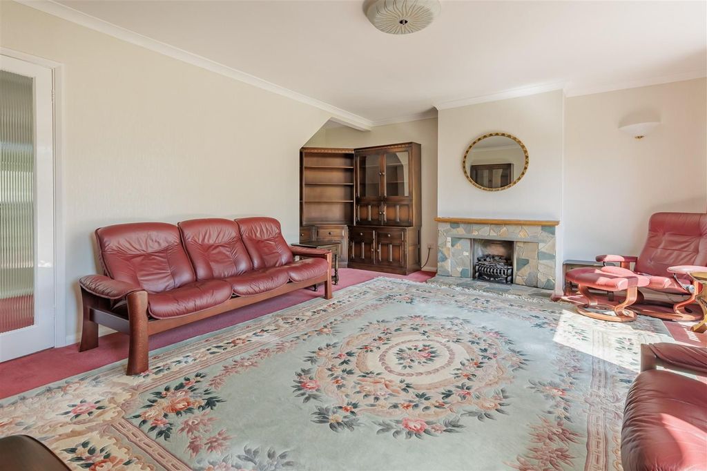 Property photo 3 of 25 The Walnuts (9).Jpg