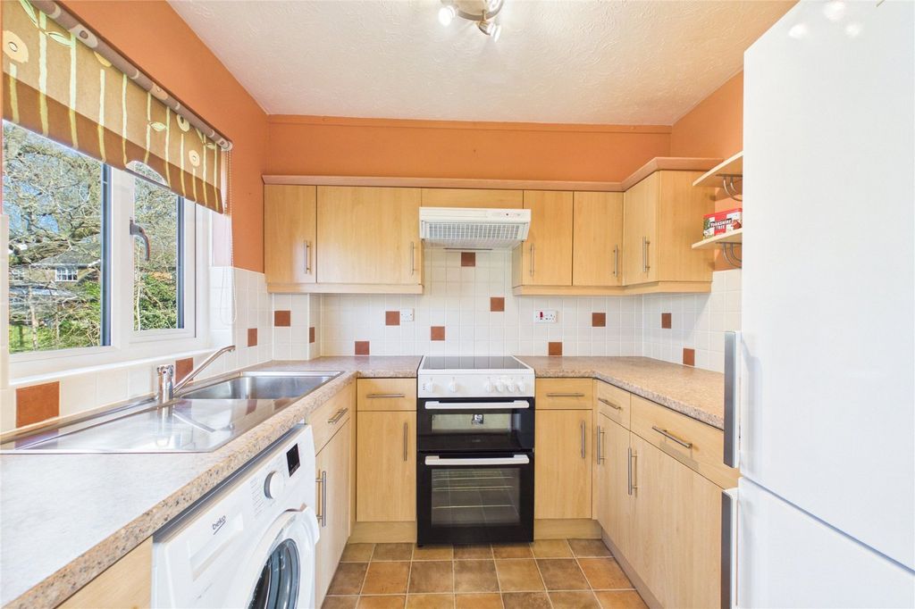 Property photo 3 of 9 Picture No. 10