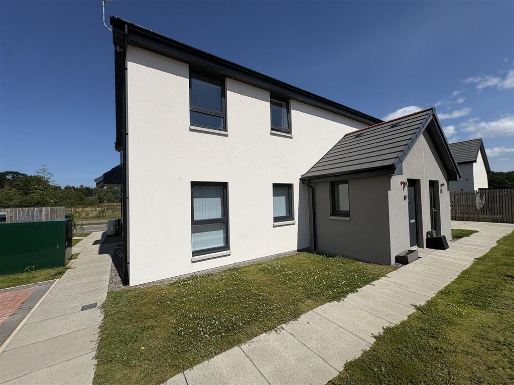 Property photo 1 of 17 20 Corgarff Road, Elgin