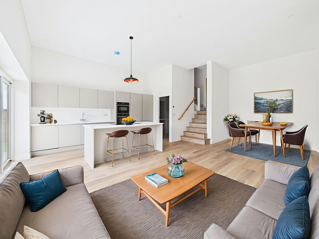 Property photo 2 of 25 Open-Plan Living (Virtually Furnished)