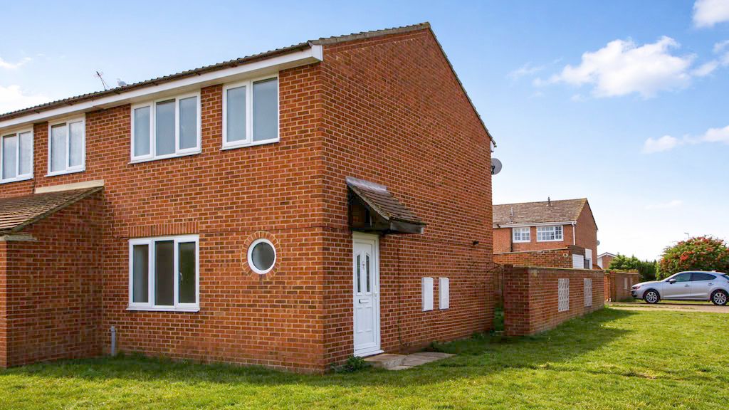 Property photo 1 of 9