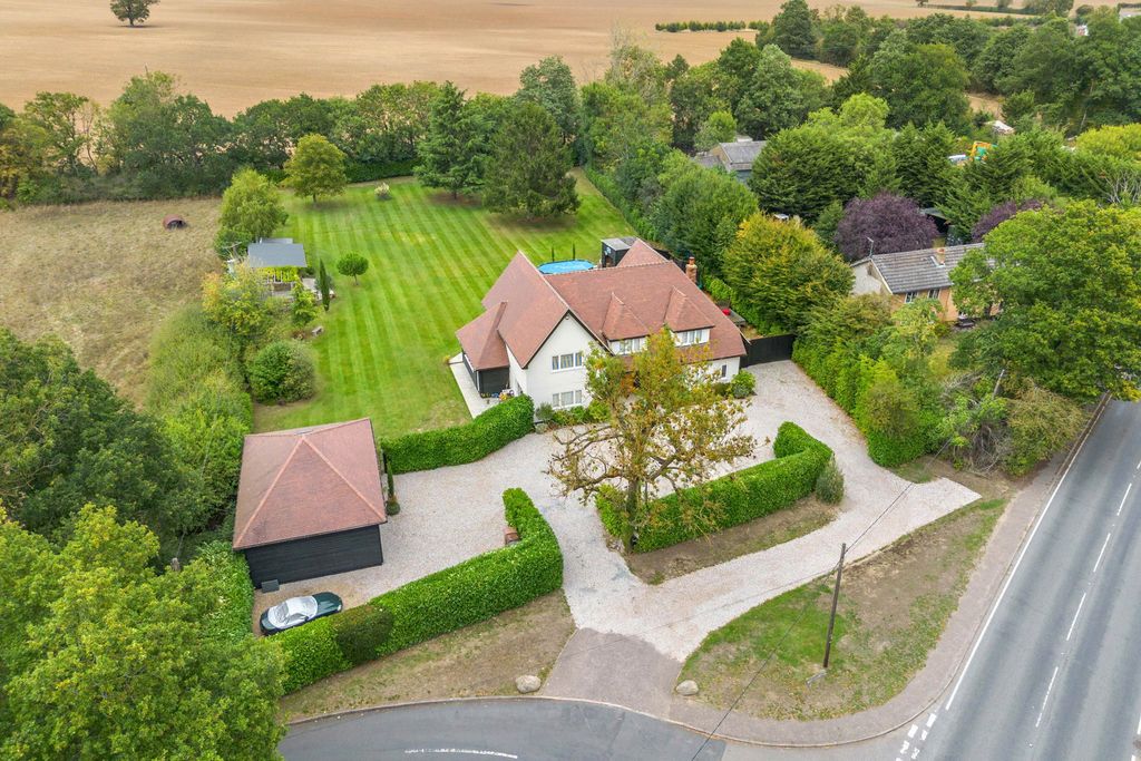 Property photo 2 of 73