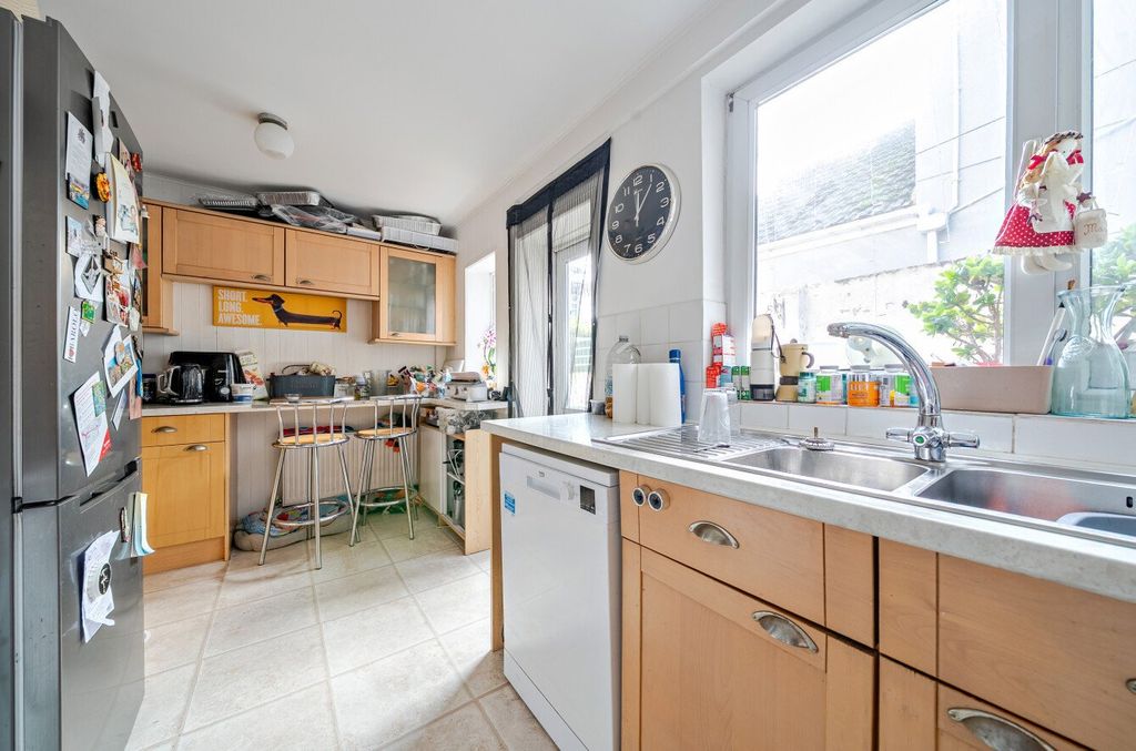 Property photo 2 of 10 Picture No. 14