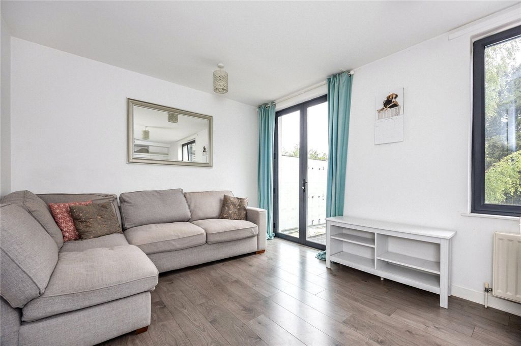 Property photo 2 of 10 Picture No. 02
