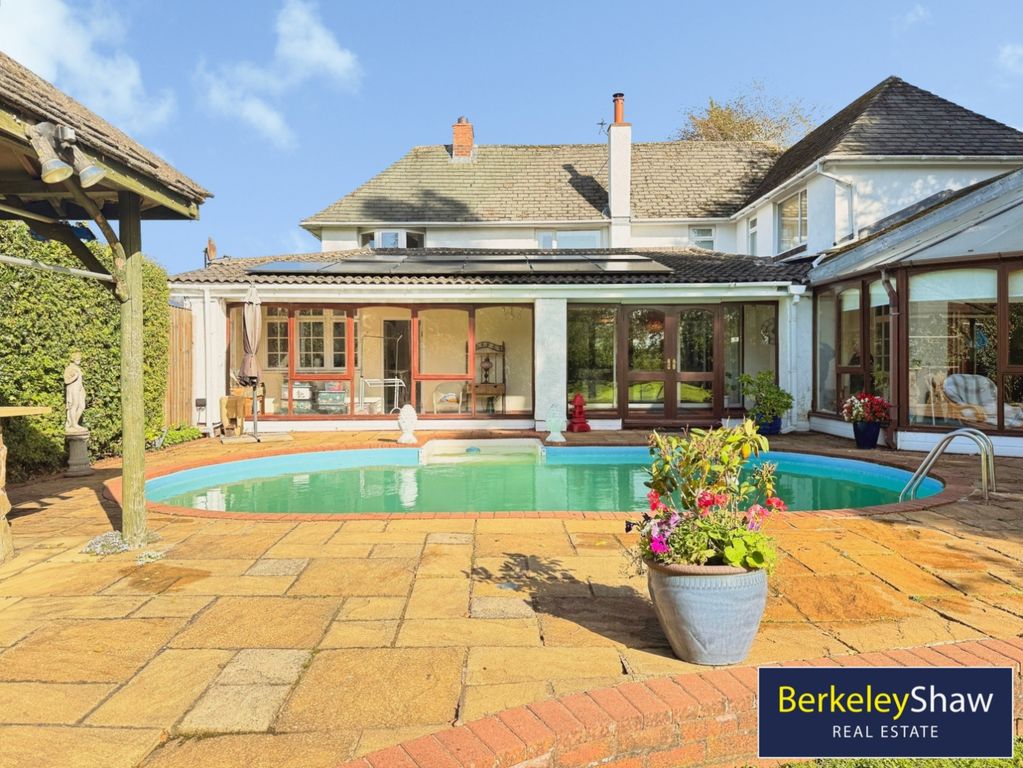 Property photo 3 of 34 Pbox-Img.Jpg