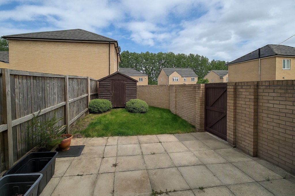Property photo 2 of 2