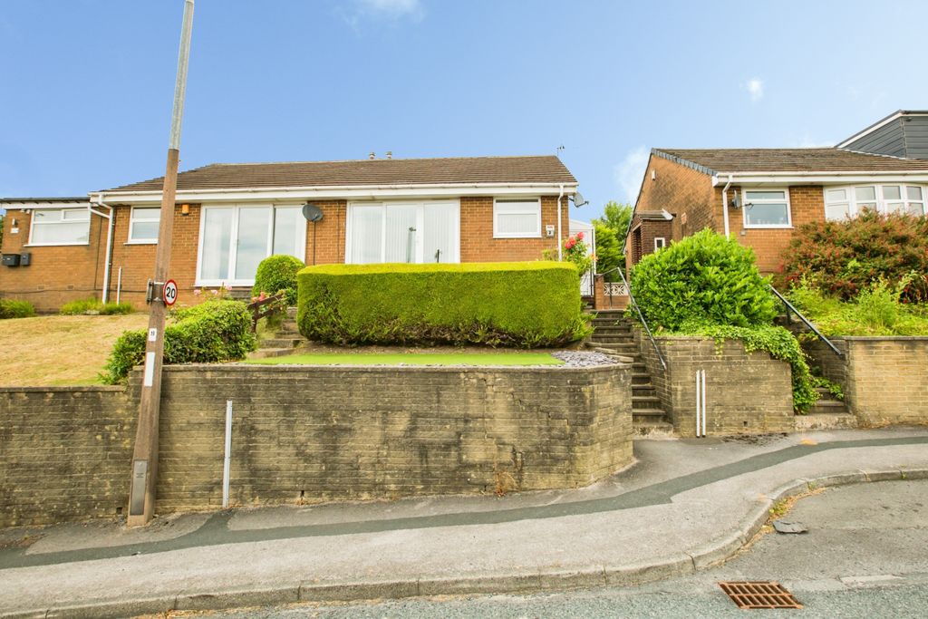Property photo 1 of 25