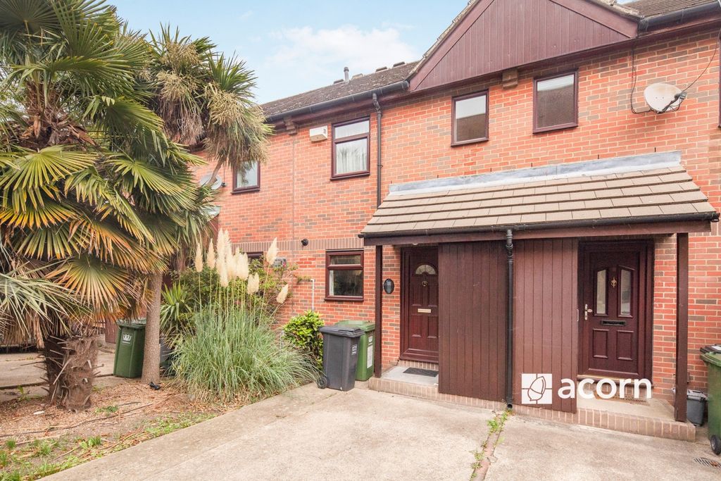 Property photo 1 of 10 864d7A2d-4595-F01...