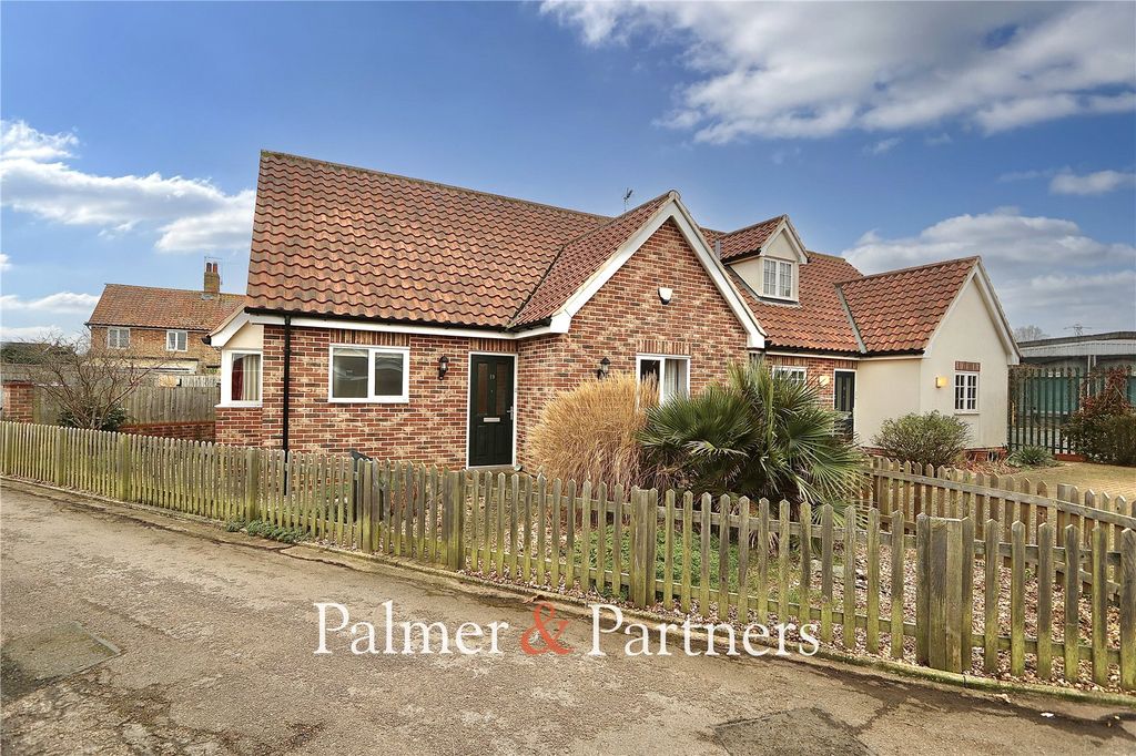 Property photo 1 of 24 Picture No. 04