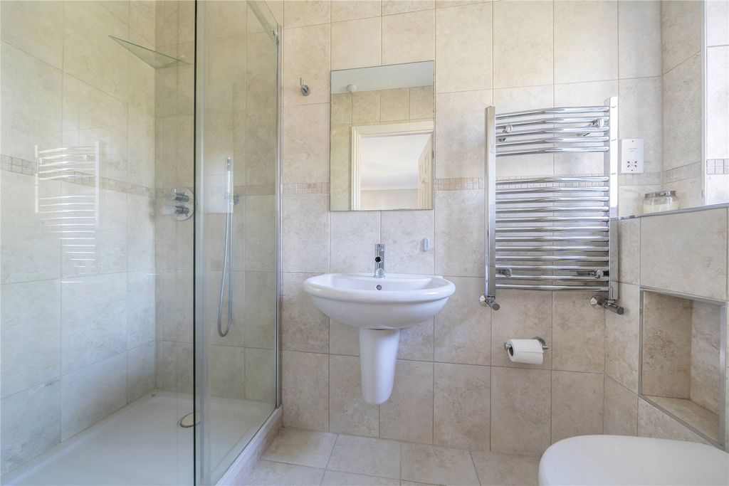 Additional image 17 of 4 bed detached house for saleLightwater GU18