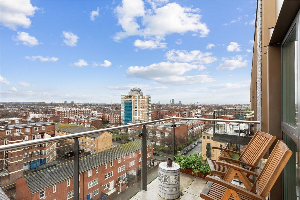 Property photo 3 of 12 Picture No. 15