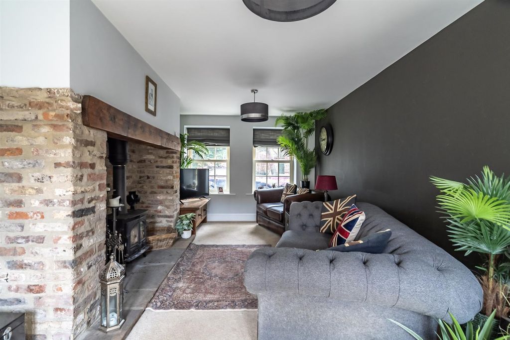 Property photo 2 of 27 1-_Dsc0289-Hdr.Jpg