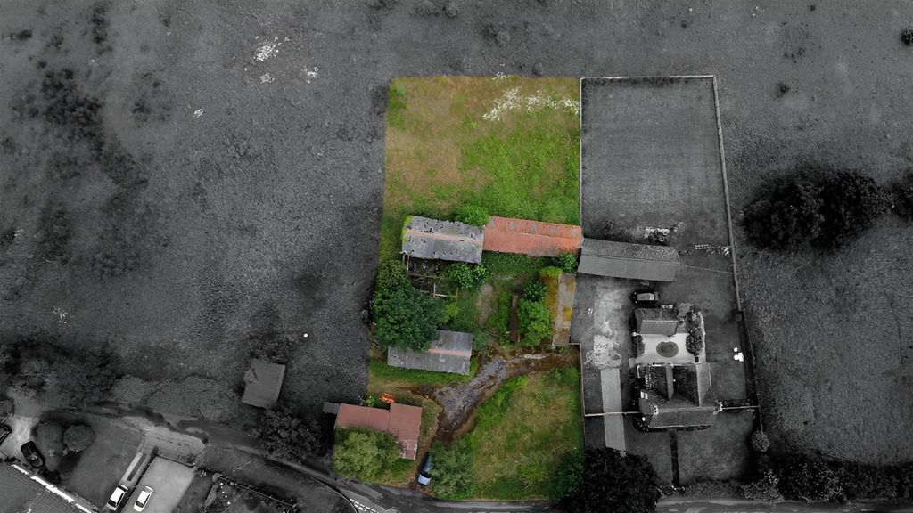 Property photo 1 of 9 Aerial