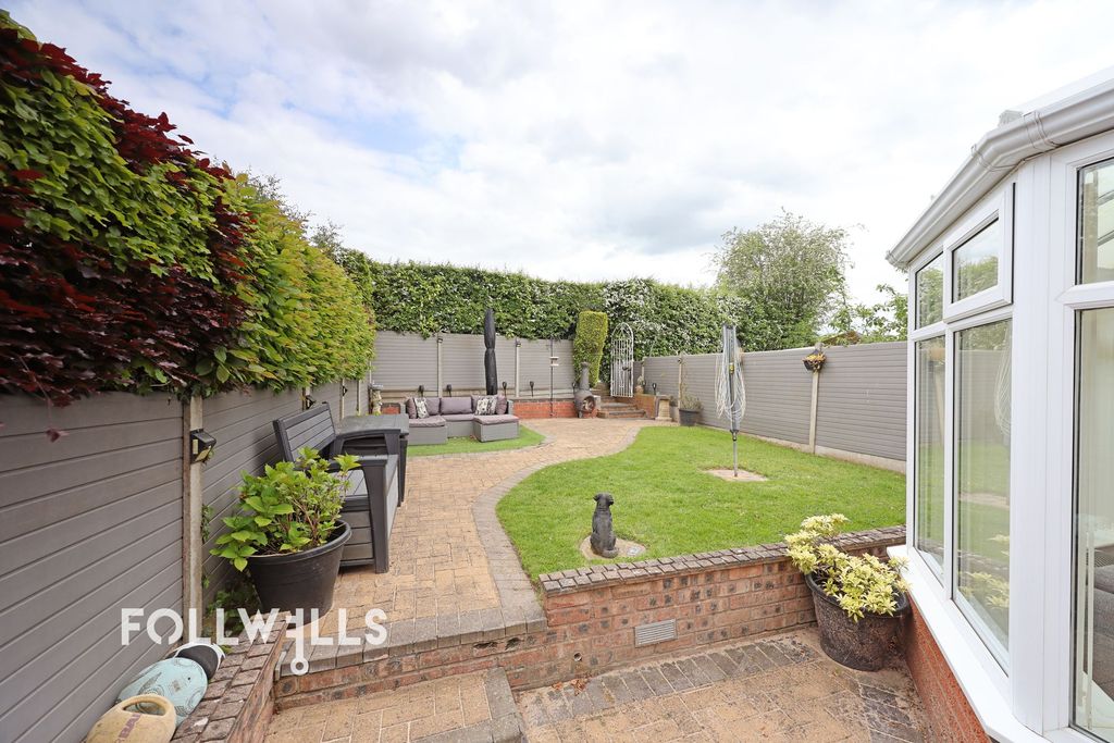 Property photo 3 of 19