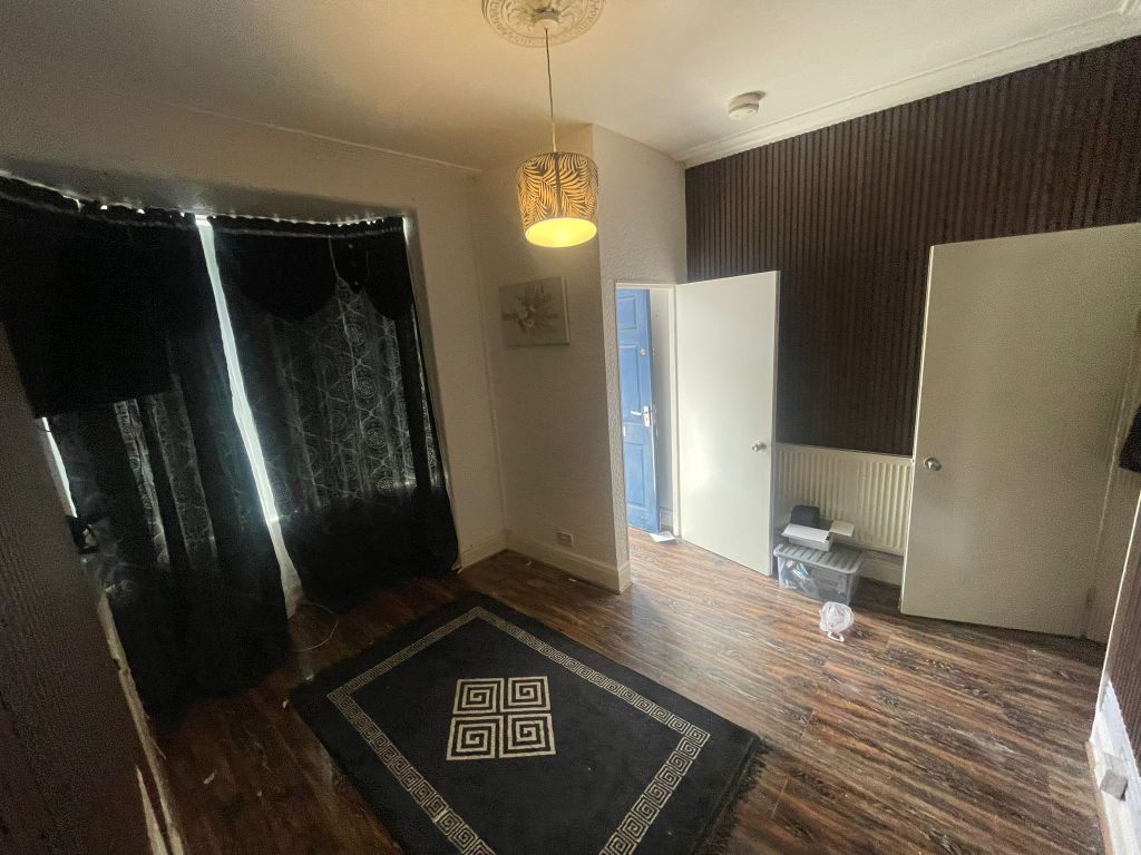 Property photo 3 of 4