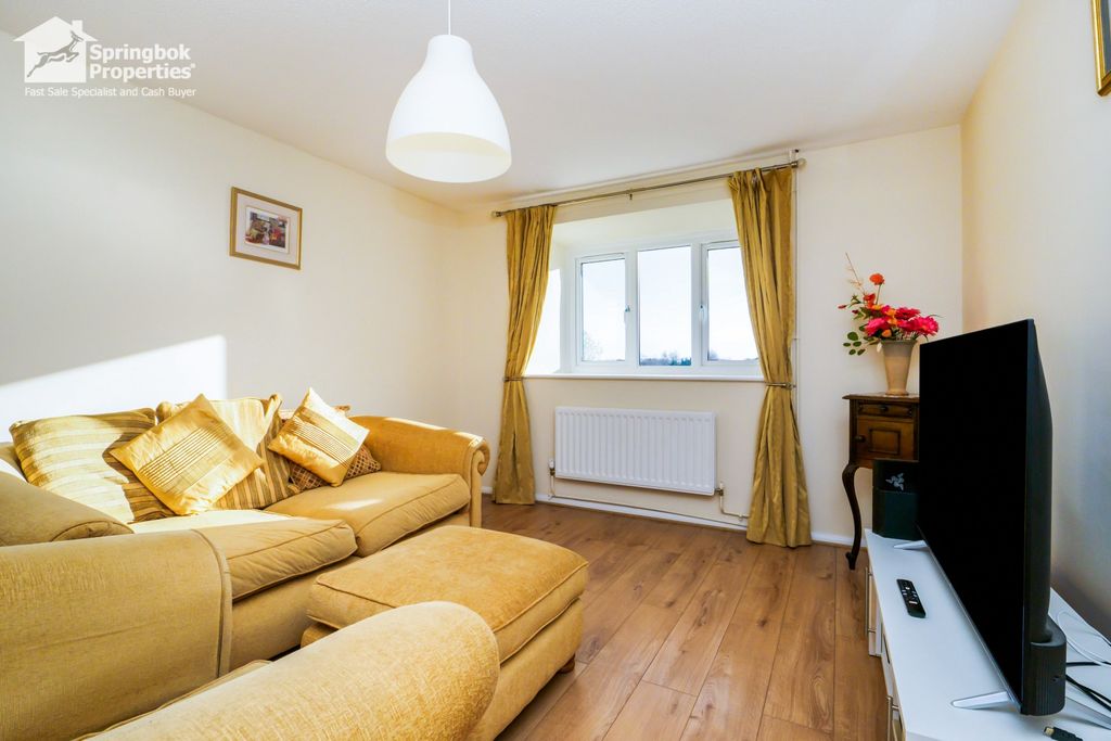 Property photo 2 of 9 Image 2