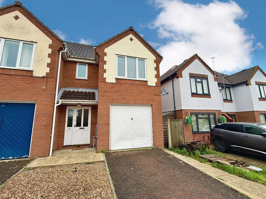 Property photo 1 of 12 Front Aspect