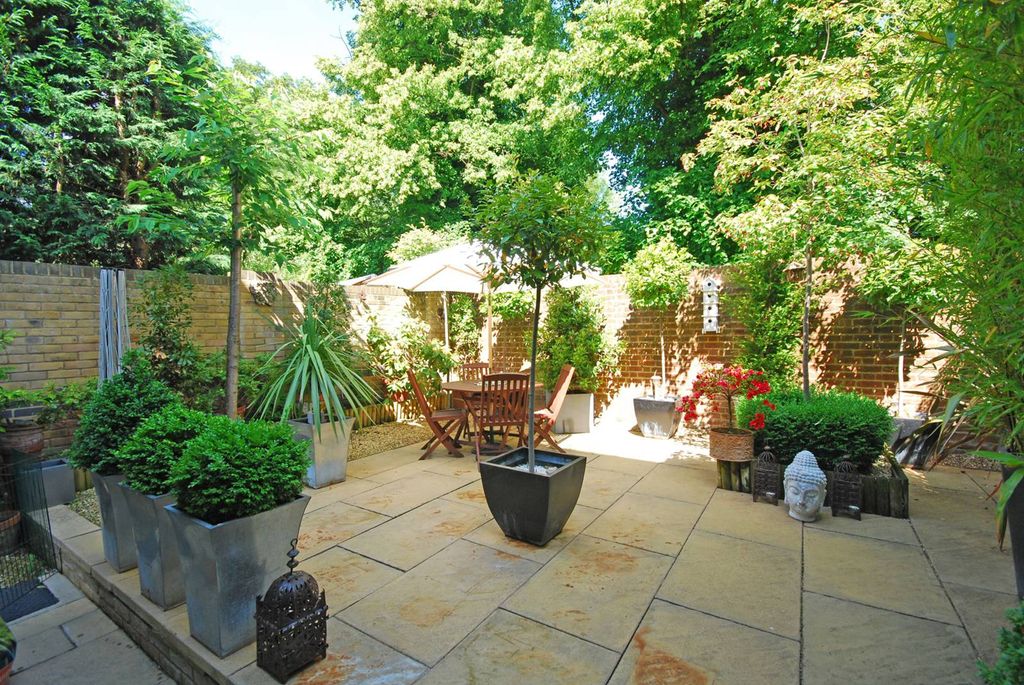 Property photo 2 of 15