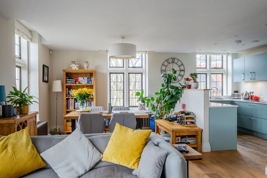 Property photo 1 of 14 Open Plan Kitchen