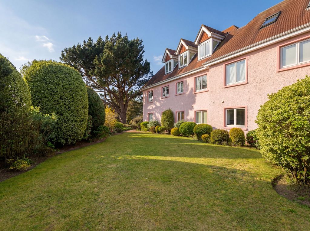 Additional image 32 of 3 bed flat for saleApartment 4 La Rocquaise, St Brelade JE3