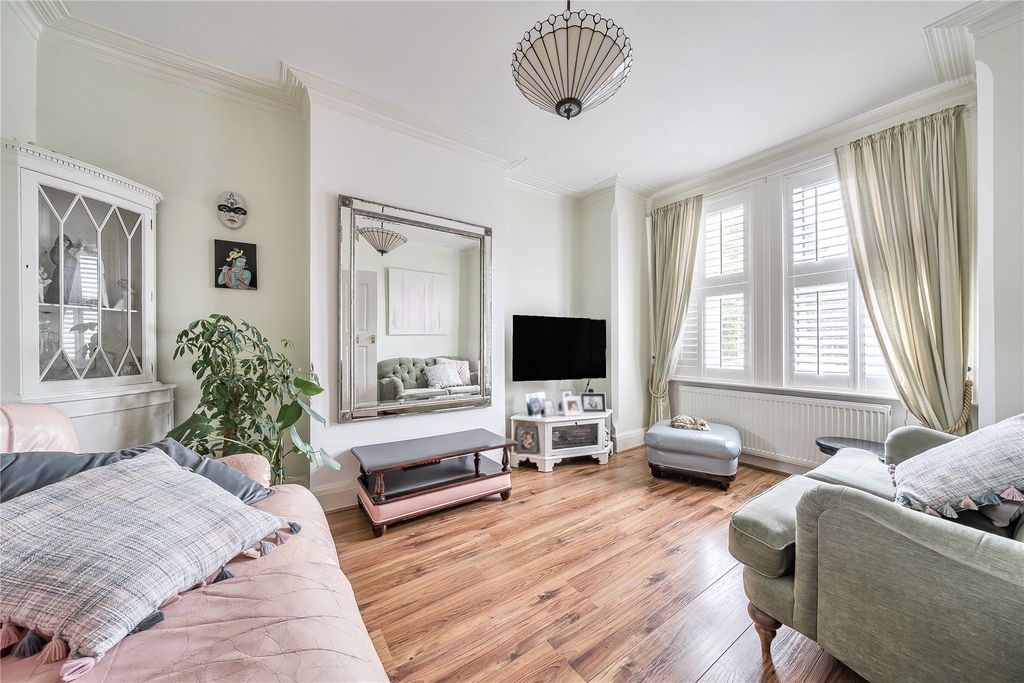 Property photo 3 of 15 Picture No. 05