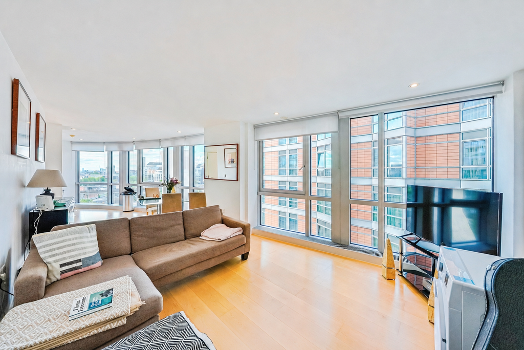 Property photo 1 of 17 11