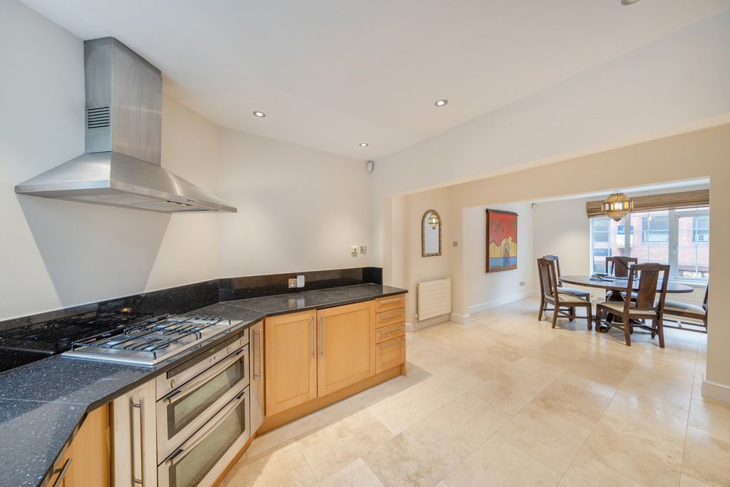 Additional image 16 of 3 bed flat for saleMarsh Road, Pinner, Middlesex HA5