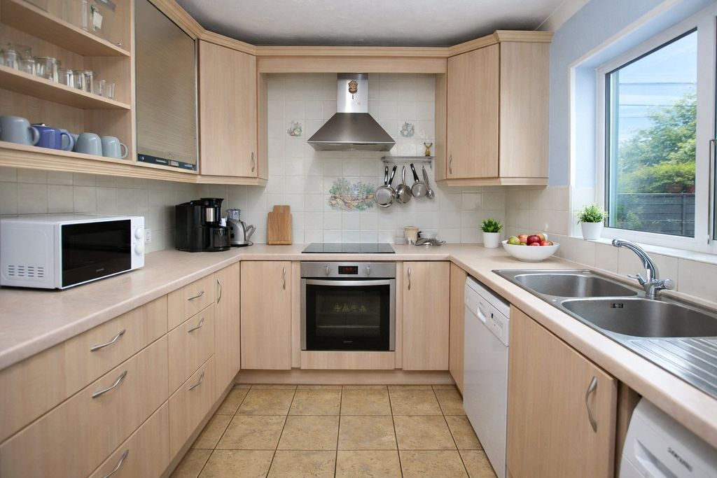 Property photo 2 of 11 Picture No. 05