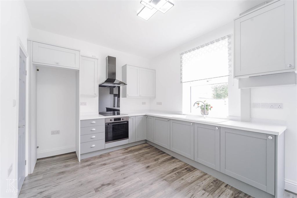 Property photo 2 of 24 Dsc02295.Jpg