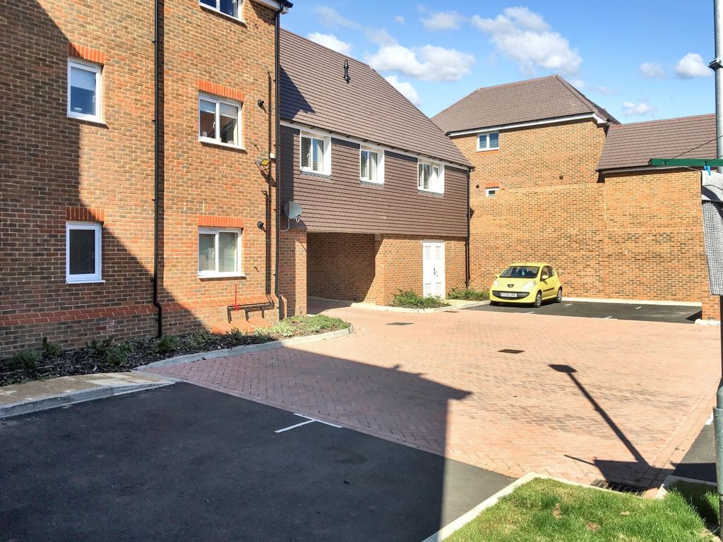 Property photo 2 of 14 Img_1660