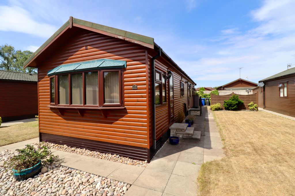 Property photo 1 of 12 Img_6947