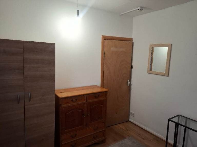 Property photo 3 of 3