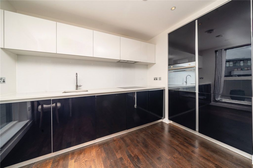 Property photo 3 of 10 Picture No. 10