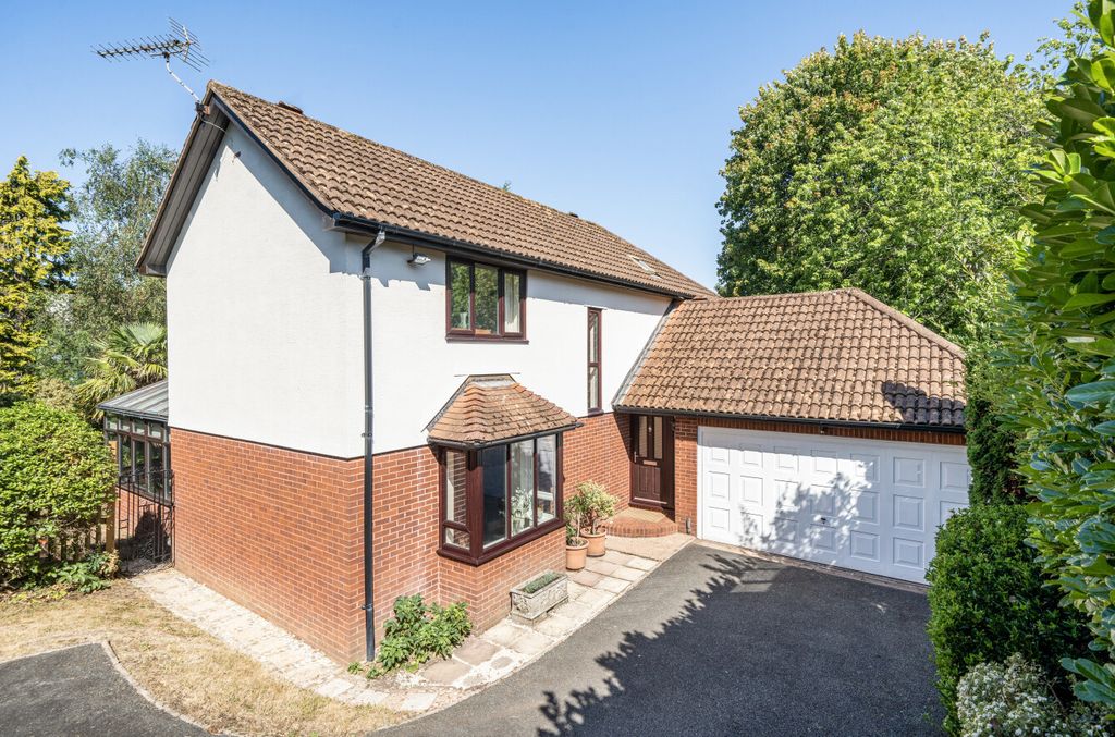 Property photo 1 of 25 1319344-2-6870F5F...