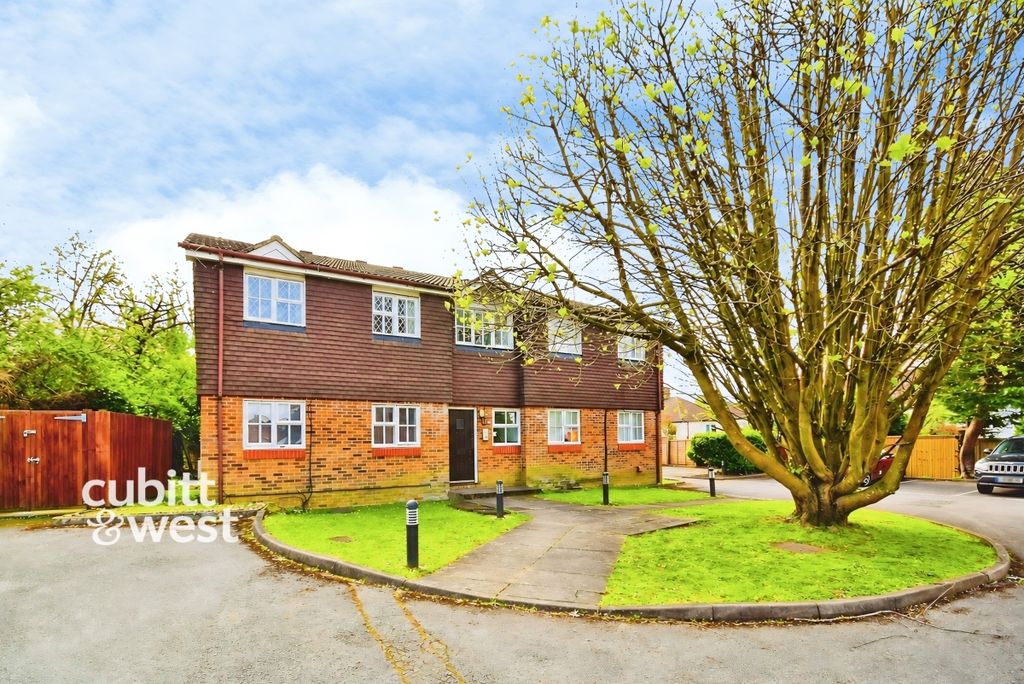 Property photo 1 of 10 B3A2A72F-6B201c72...