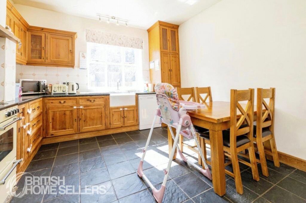 Property photo 3 of 33 Picture No. 33