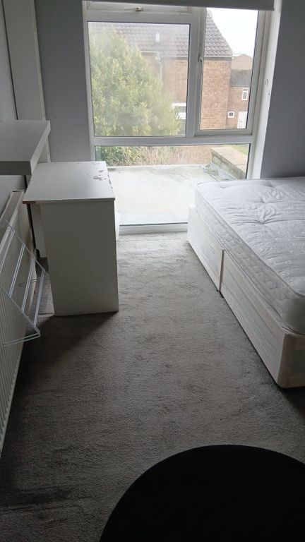 Property photo 1 of 4